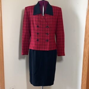 Vintage women’s suit set